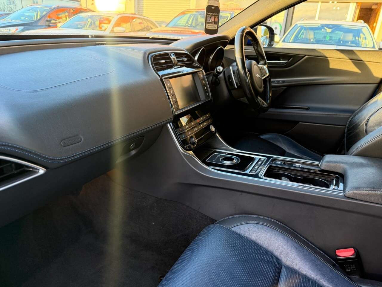 2018 JAGUAR XE 2018 JAGUAR XE