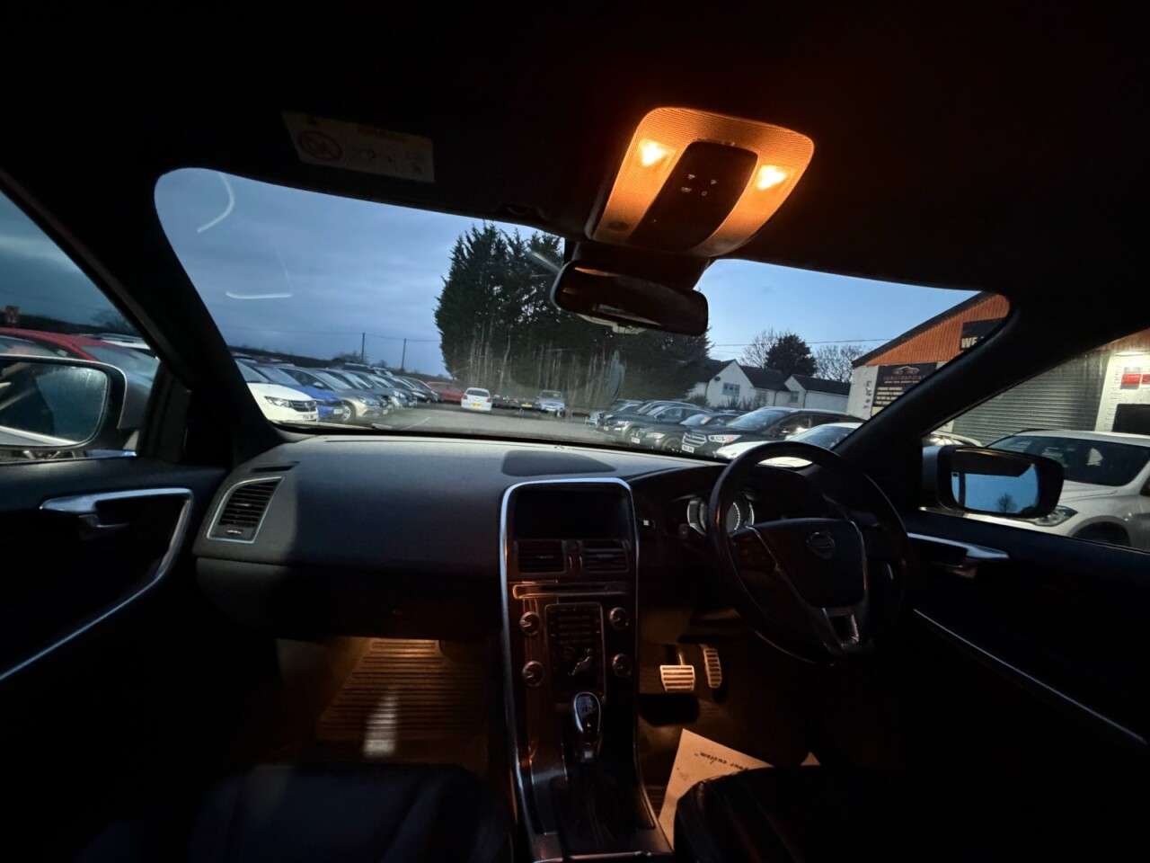 2015 VOLVO XC60 2015 VOLVO XC60