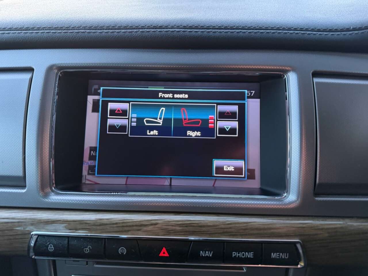 2012 JAGUAR XF 2012 JAGUAR XF