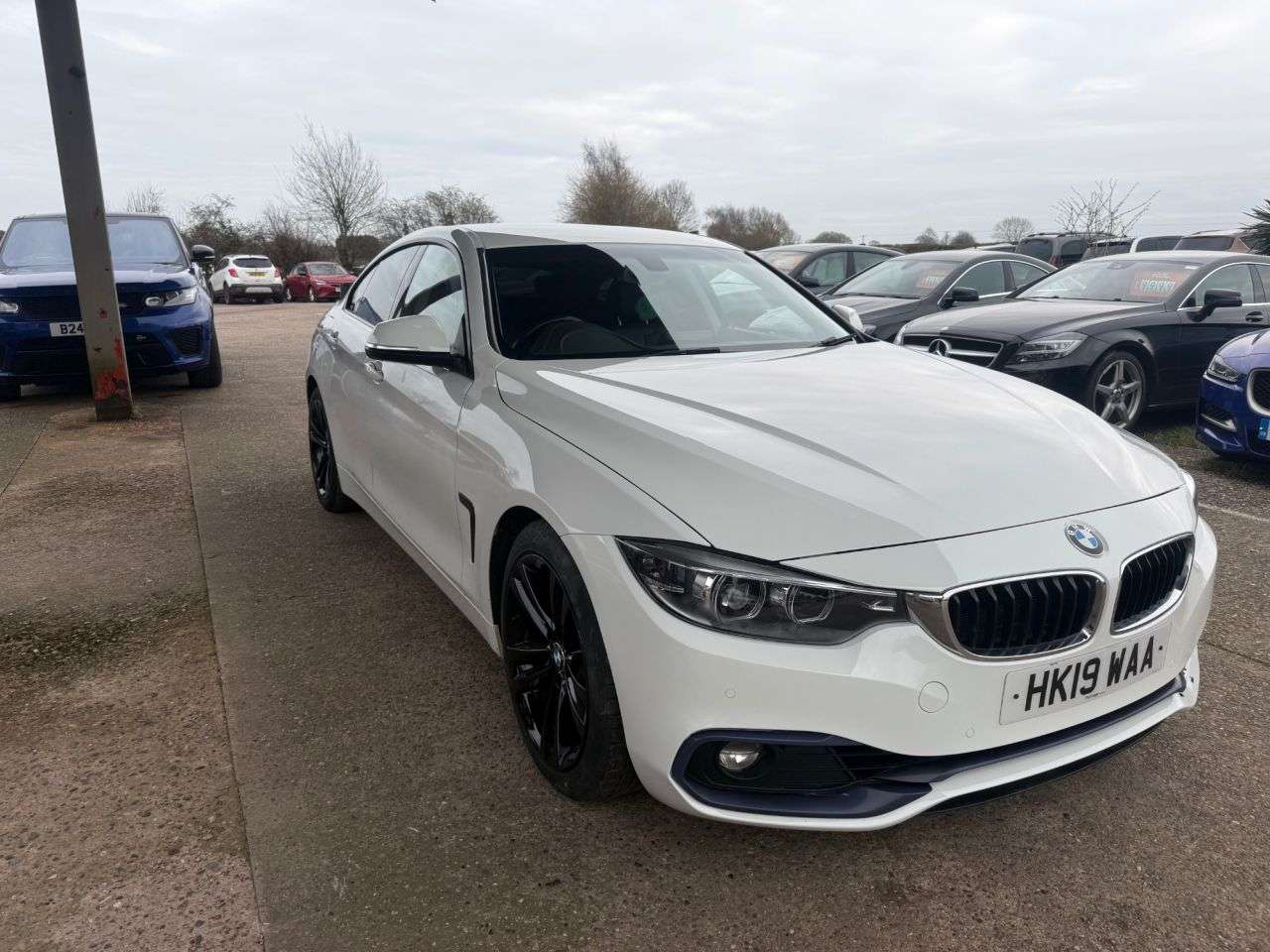 A 2019 BMW 4 SERIES GRAN COUPE 2.0 420i GPF Sport Hatchback 5dr Petrol Auto Euro 6 (s/s) (184 ps) SERVICE A 2019 BMW 4 SERIES GRAN COUPE 2.0 420i GPF Sport Hatchback 5dr Petrol Auto Euro 6 (s/s) (184 ps) SERVICE