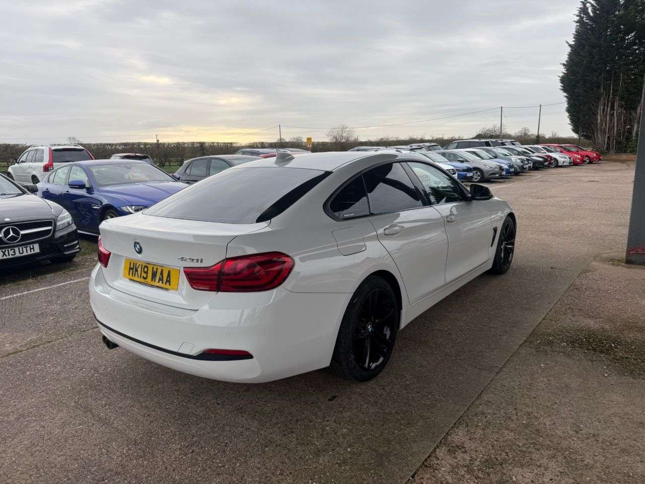 A 2019 BMW 4 SERIES GRAN COUPE 2.0 420i GPF Sport Hatchback 5dr Petrol Auto Euro 6 (s/s) (184 ps) SERVICE A 2019 BMW 4 SERIES GRAN COUPE 2.0 420i GPF Sport Hatchback 5dr Petrol Auto Euro 6 (s/s) (184 ps) SERVICE