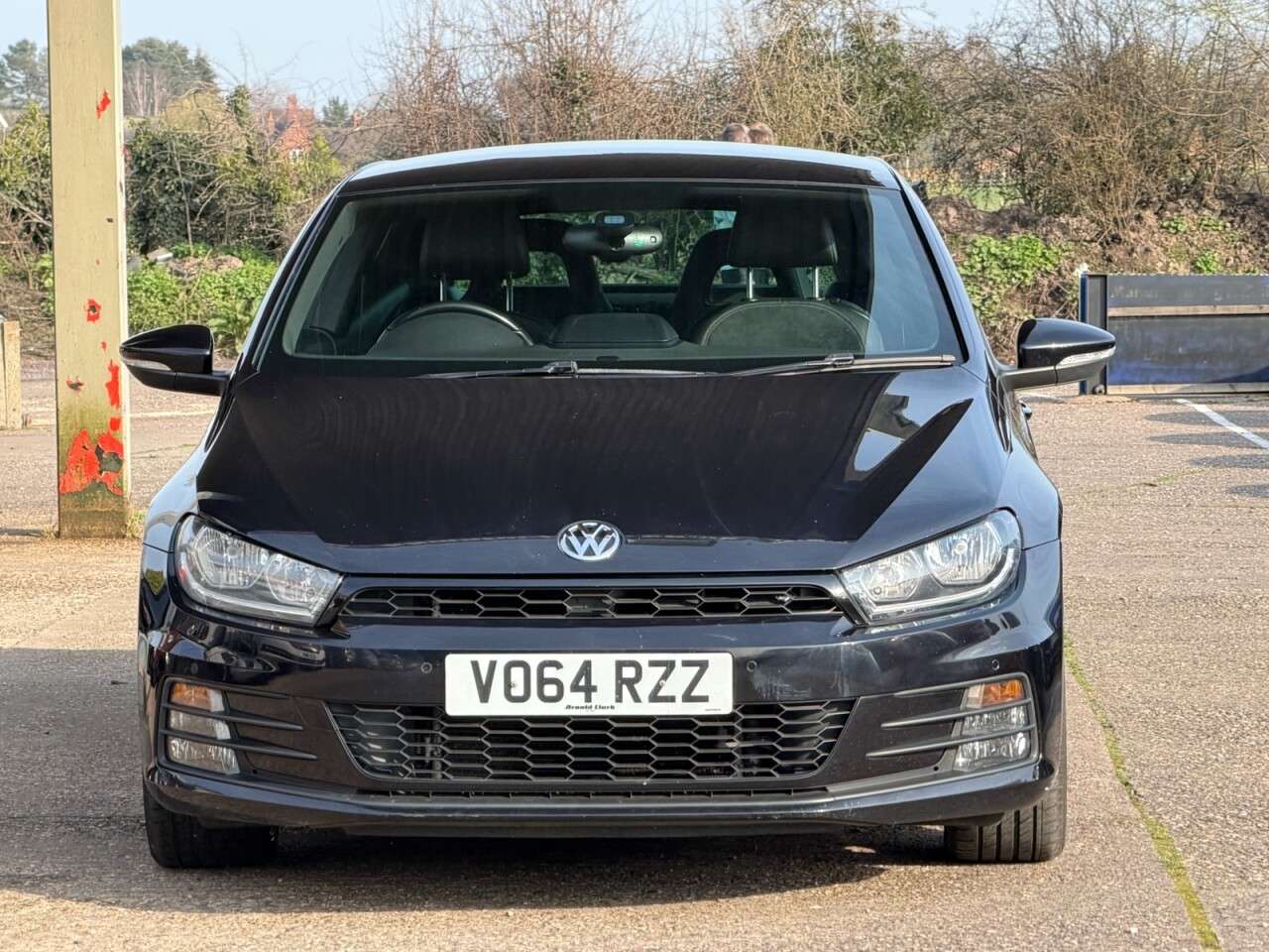 A 2014 VOLKSWAGEN SCIROCCO 2.0 TDI BlueMotion Tech GT Hatchback 3dr Diesel Manual Euro 6 (s/s) (150 ps A 2014 VOLKSWAGEN SCIROCCO 2.0 TDI BlueMotion Tech GT Hatchback 3dr Diesel Manual Euro 6 (s/s) (150 ps