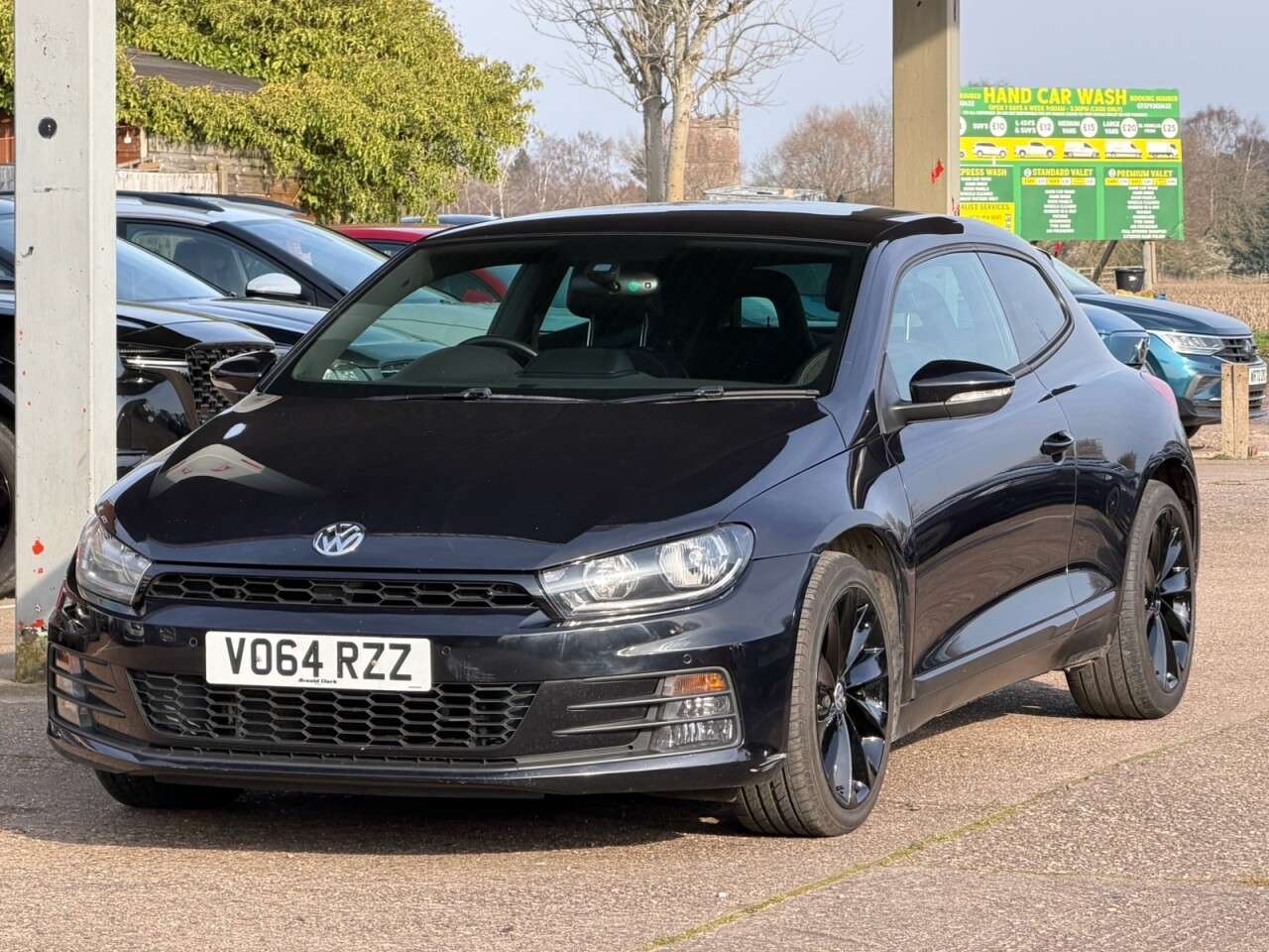 A 2014 VOLKSWAGEN SCIROCCO 2.0 TDI BlueMotion Tech GT Hatchback 3dr Diesel Manual Euro 6 (s/s) (150 ps A 2014 VOLKSWAGEN SCIROCCO 2.0 TDI BlueMotion Tech GT Hatchback 3dr Diesel Manual Euro 6 (s/s) (150 ps