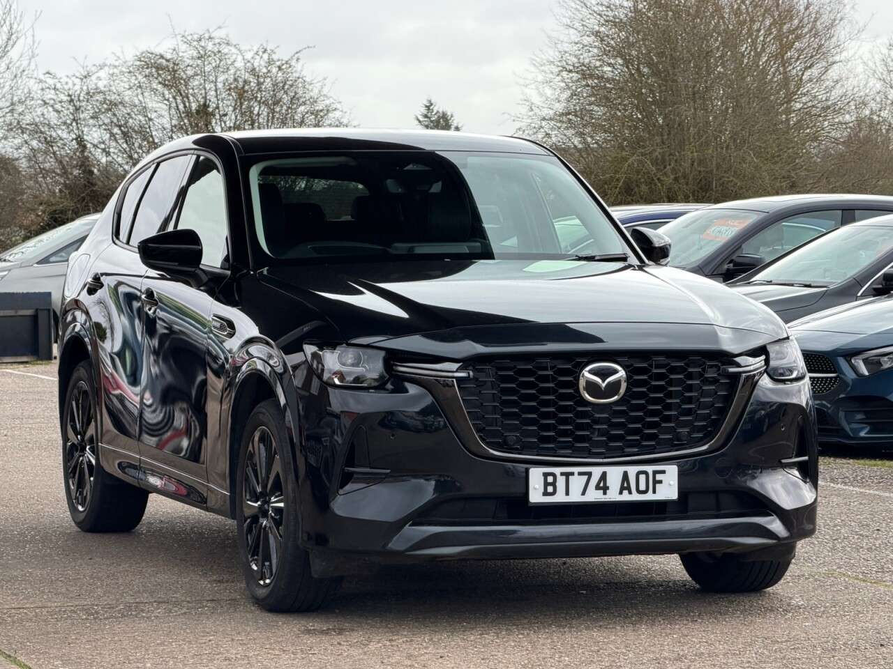 A 2025 MAZDA CX-60 2.5 e-SKYACTIV 17.8kWh Homura SUV 5dr Petrol Plug-in Hybrid Auto 4WD Euro 6 A 2025 MAZDA CX-60 2.5 e-SKYACTIV 17.8kWh Homura SUV 5dr Petrol Plug-in Hybrid Auto 4WD Euro 6