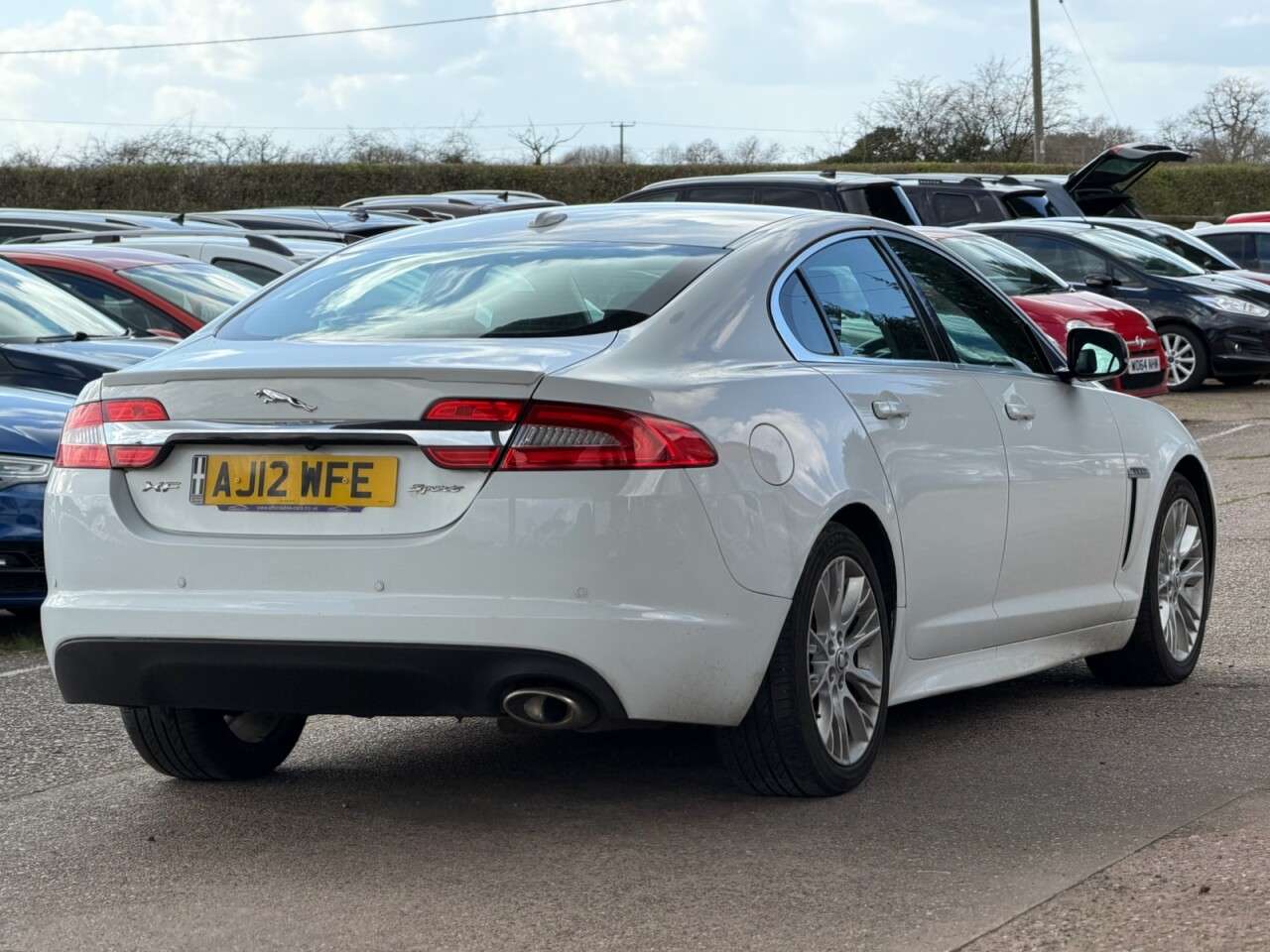 2012 JAGUAR XF 2012 JAGUAR XF