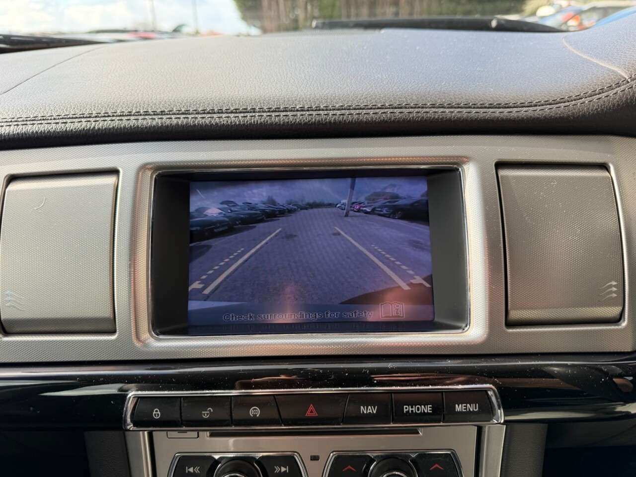 2012 JAGUAR XF 2012 JAGUAR XF