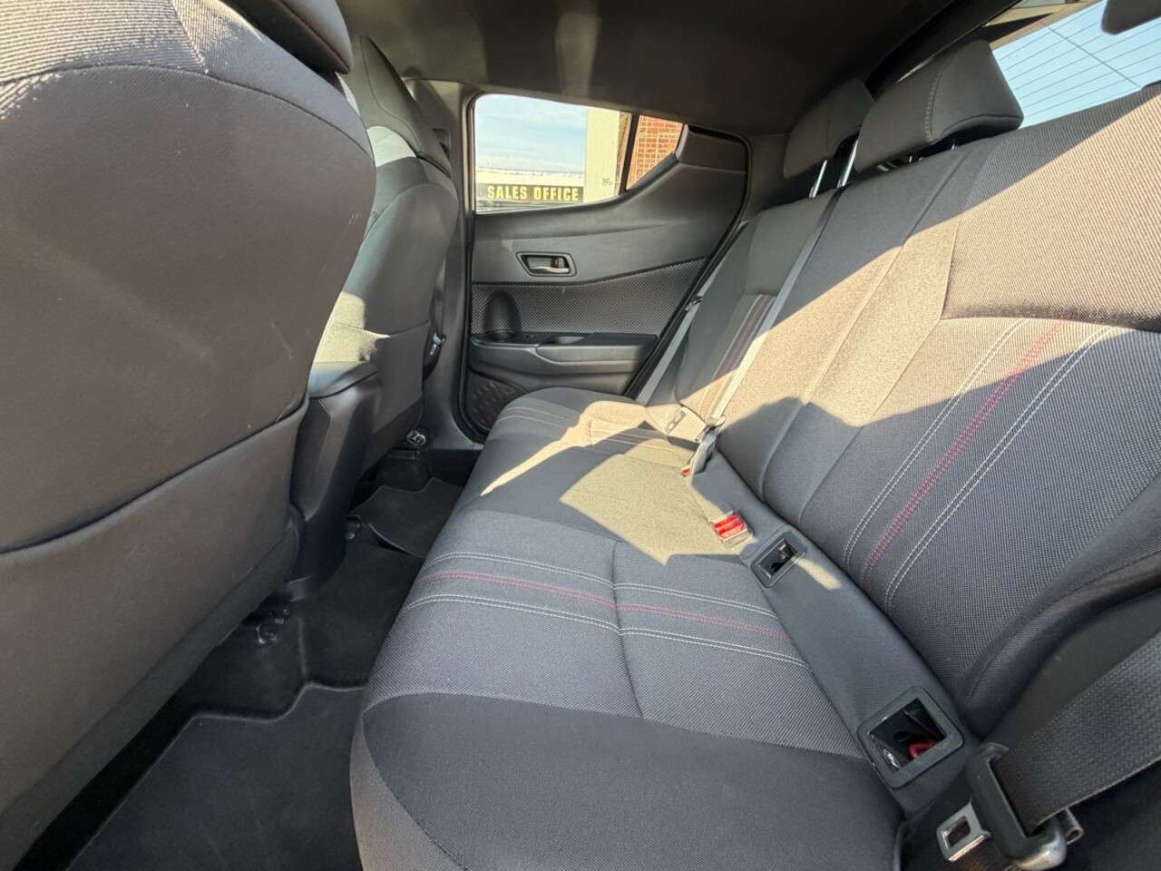 2021 TOYOTA C-HR 2021 TOYOTA C-HR