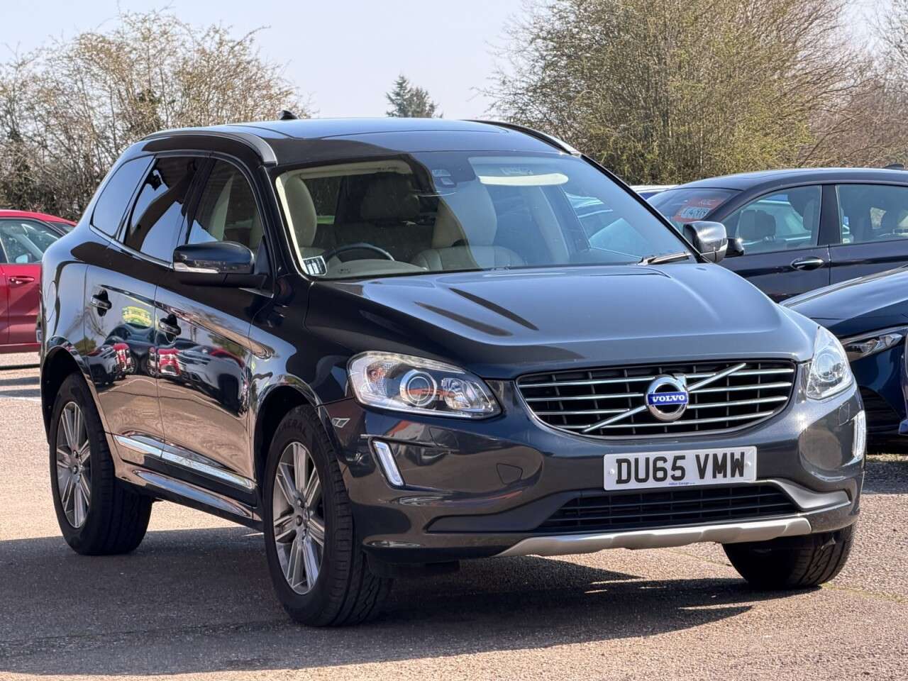 A 2015 VOLVO XC60 2.0 D4 SE Lux SUV 5dr Diesel Manual Euro 6 (s/s) (190 ps) **HPI CLEAR~FRESH A 2015 VOLVO XC60 2.0 D4 SE Lux SUV 5dr Diesel Manual Euro 6 (s/s) (190 ps) **HPI CLEAR~FRESH