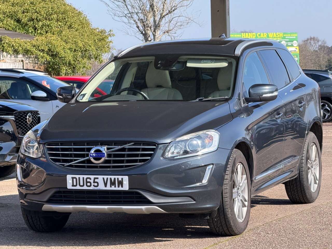 A 2015 VOLVO XC60 2.0 D4 SE Lux SUV 5dr Diesel Manual Euro 6 (s/s) (190 ps) **HPI CLEAR~FRESH A 2015 VOLVO XC60 2.0 D4 SE Lux SUV 5dr Diesel Manual Euro 6 (s/s) (190 ps) **HPI CLEAR~FRESH