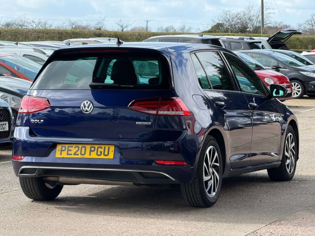 2020 VOLKSWAGEN GOLF 2020 VOLKSWAGEN GOLF