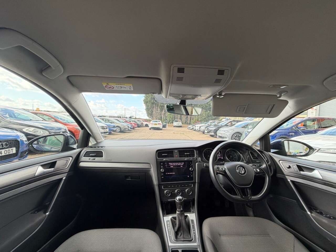 2020 VOLKSWAGEN GOLF 2020 VOLKSWAGEN GOLF