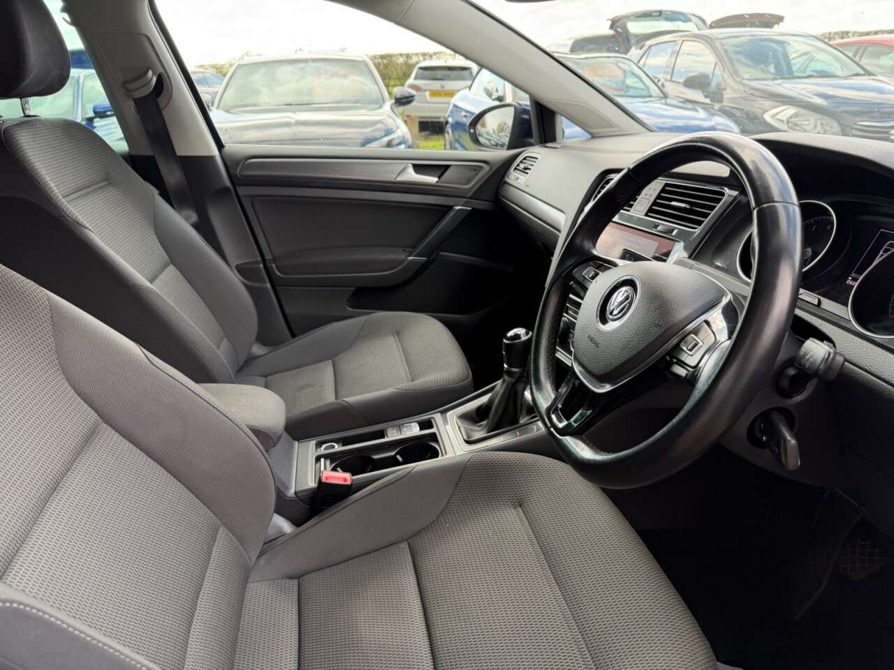 2020 VOLKSWAGEN GOLF 2020 VOLKSWAGEN GOLF