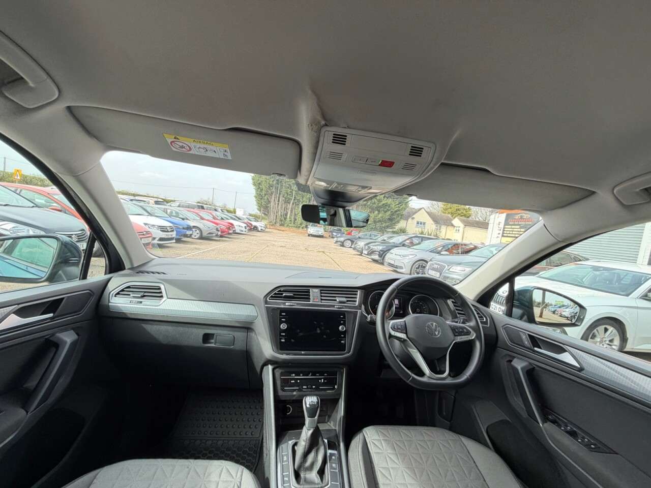 2022 VOLKSWAGEN TIGUAN 2022 VOLKSWAGEN TIGUAN