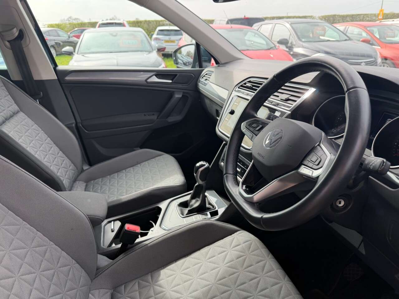 2022 VOLKSWAGEN TIGUAN 2022 VOLKSWAGEN TIGUAN