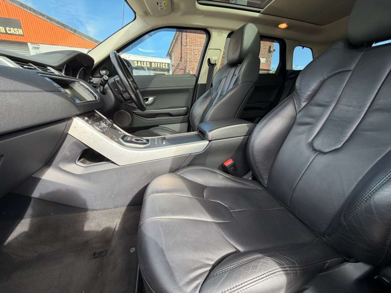 2011 LAND ROVER RANGE ROVER EVOQUE 2011 LAND ROVER RANGE ROVER EVOQUE