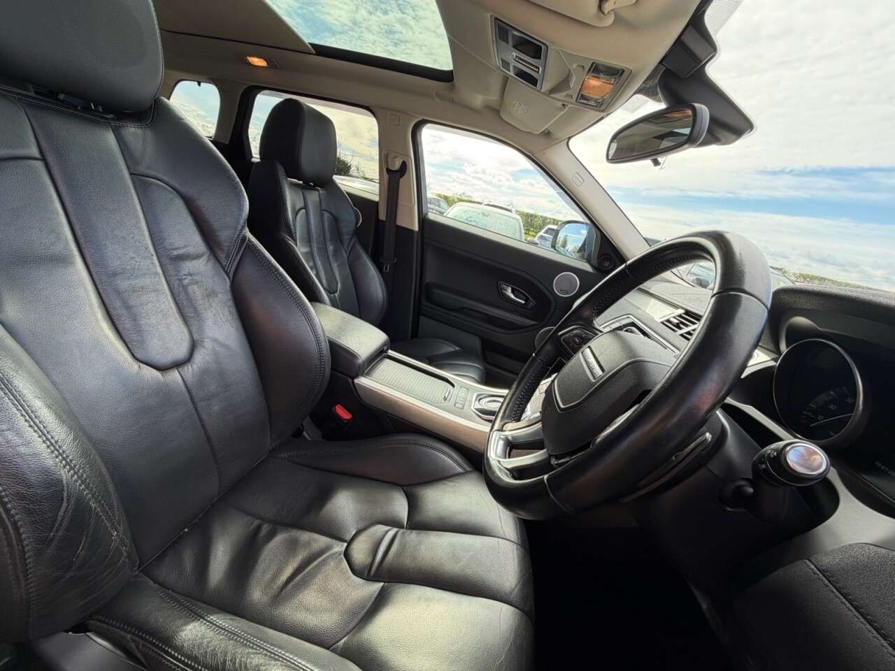 2011 LAND ROVER RANGE ROVER EVOQUE 2011 LAND ROVER RANGE ROVER EVOQUE
