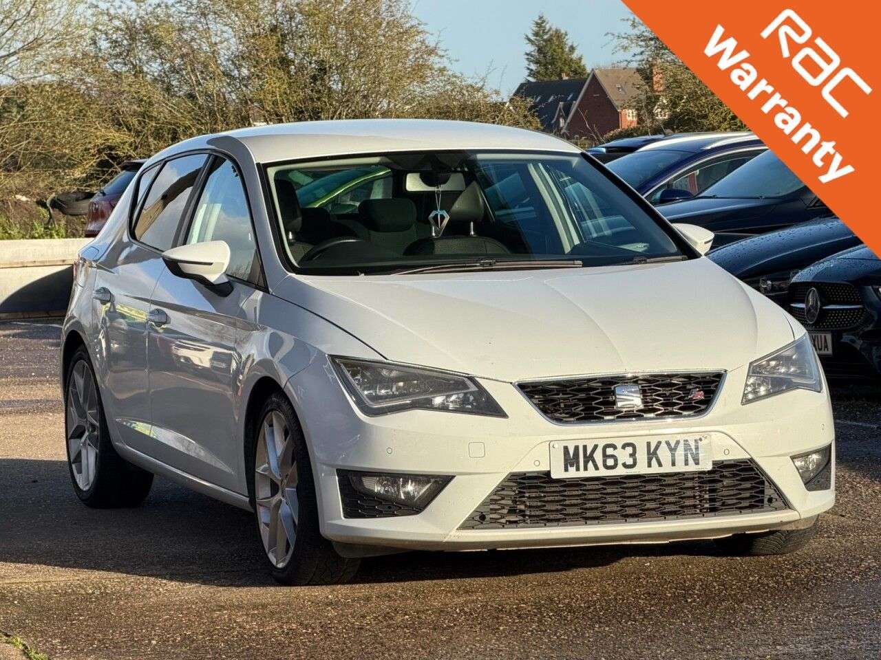 A 2013 SEAT LEON 2.0 TDI CR FR Hatchback 5dr Diesel Manual Euro 5 (s/s) (184 ps) **HPI CLEAR A 2013 SEAT LEON 2.0 TDI CR FR Hatchback 5dr Diesel Manual Euro 5 (s/s) (184 ps) **HPI CLEAR