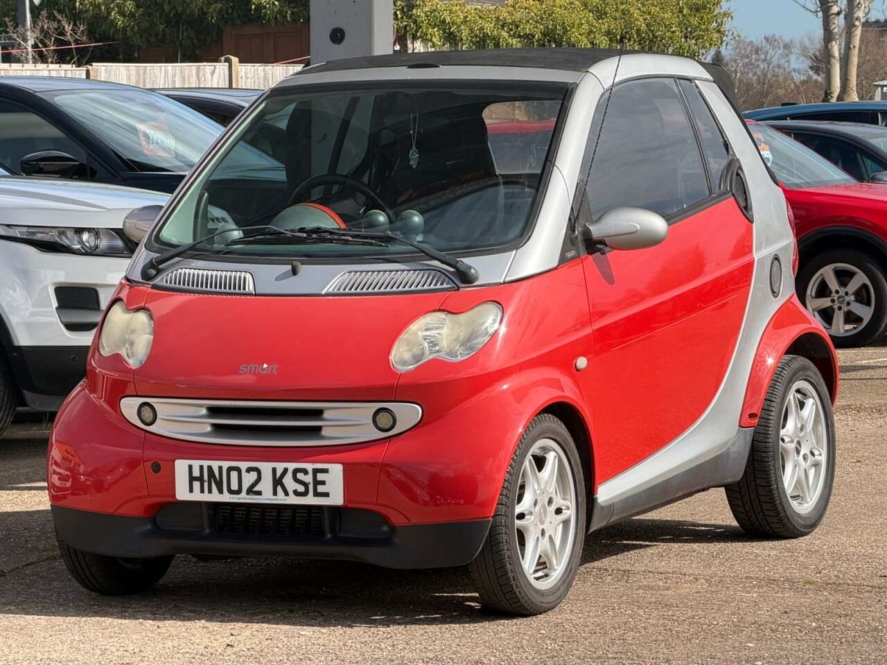 A 2002 SMART FORTWO 0.6 City Passion Cabriolet 2dr Petrol Automatic (115 g/km, 54 bhp) **HPI CL A 2002 SMART FORTWO 0.6 City Passion Cabriolet 2dr Petrol Automatic (115 g/km, 54 bhp) **HPI CL