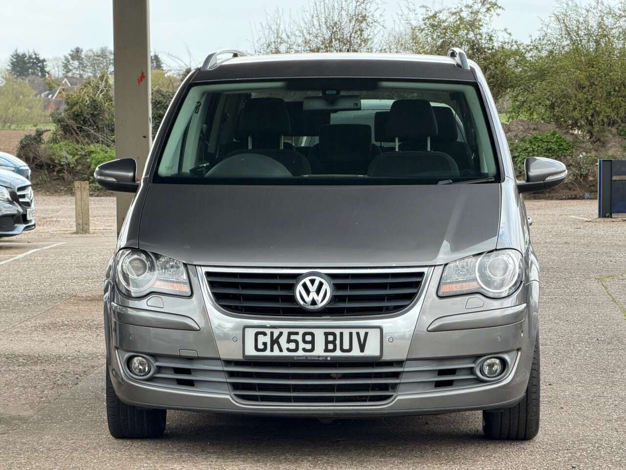 A 2010 VOLKSWAGEN TOURAN 2.0 TDI Match MPV 5dr Diesel DSG (7 Seats) (182 g/km, 168 bhp) **HPI CLEAR~ A 2010 VOLKSWAGEN TOURAN 2.0 TDI Match MPV 5dr Diesel DSG (7 Seats) (182 g/km, 168 bhp) **HPI CLEAR~