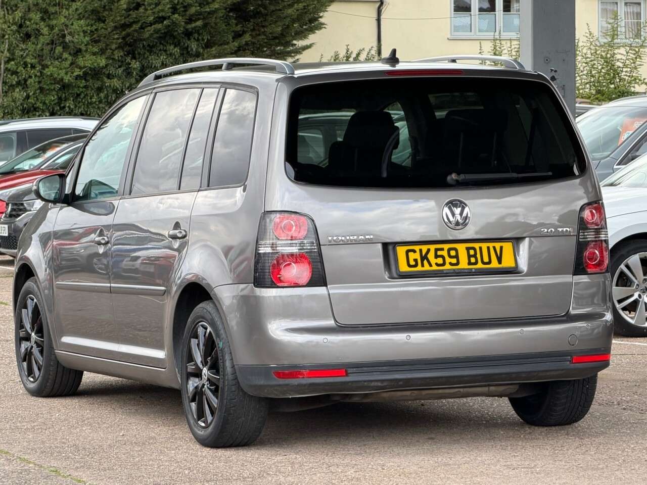 2010 VOLKSWAGEN TOURAN 2010 VOLKSWAGEN TOURAN