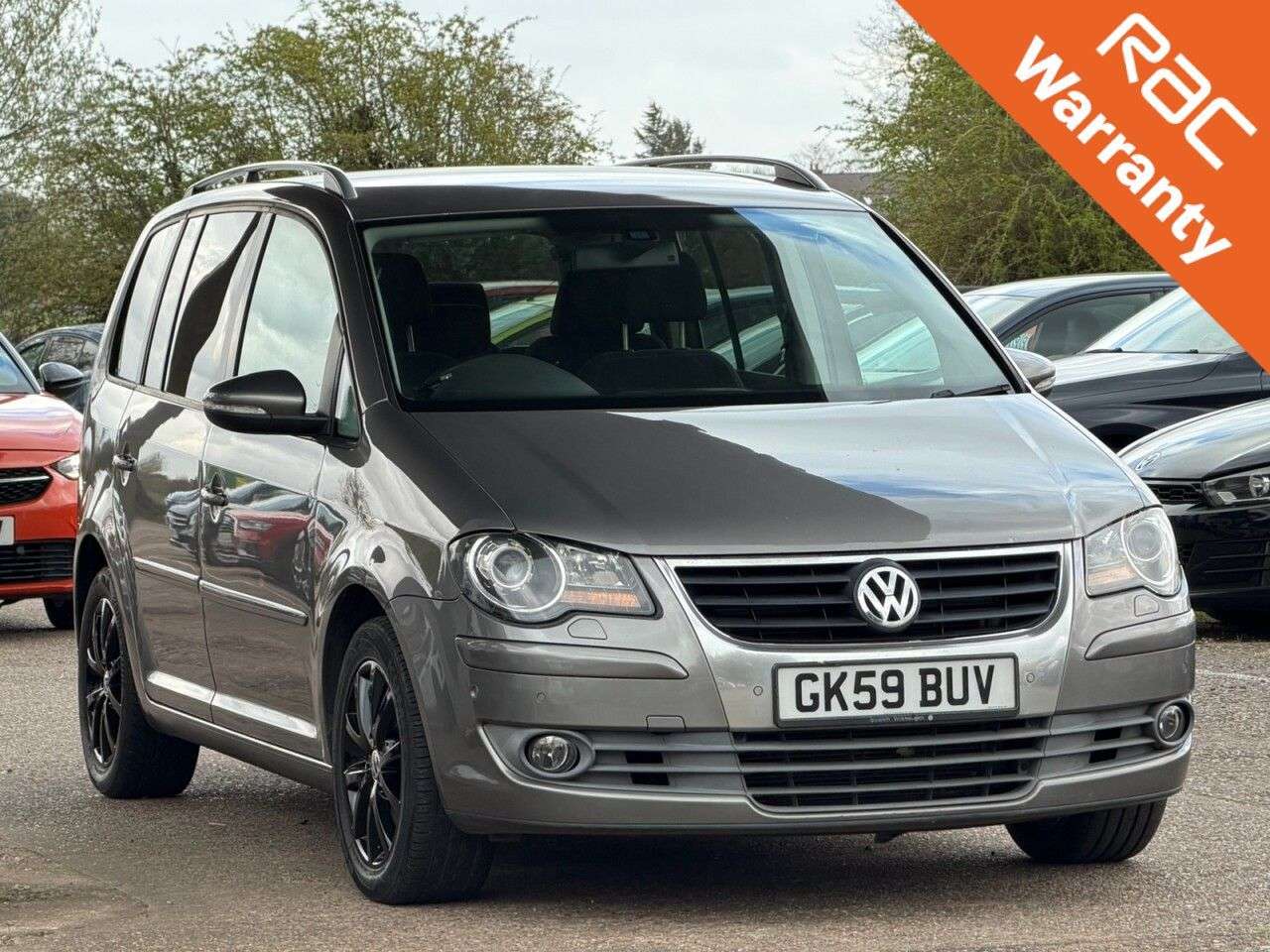 A 2010 VOLKSWAGEN TOURAN 2.0 TDI Match MPV 5dr Diesel DSG (7 Seats) (182 g/km, 168 bhp) **HPI CLEAR~ A 2010 VOLKSWAGEN TOURAN 2.0 TDI Match MPV 5dr Diesel DSG (7 Seats) (182 g/km, 168 bhp) **HPI CLEAR~