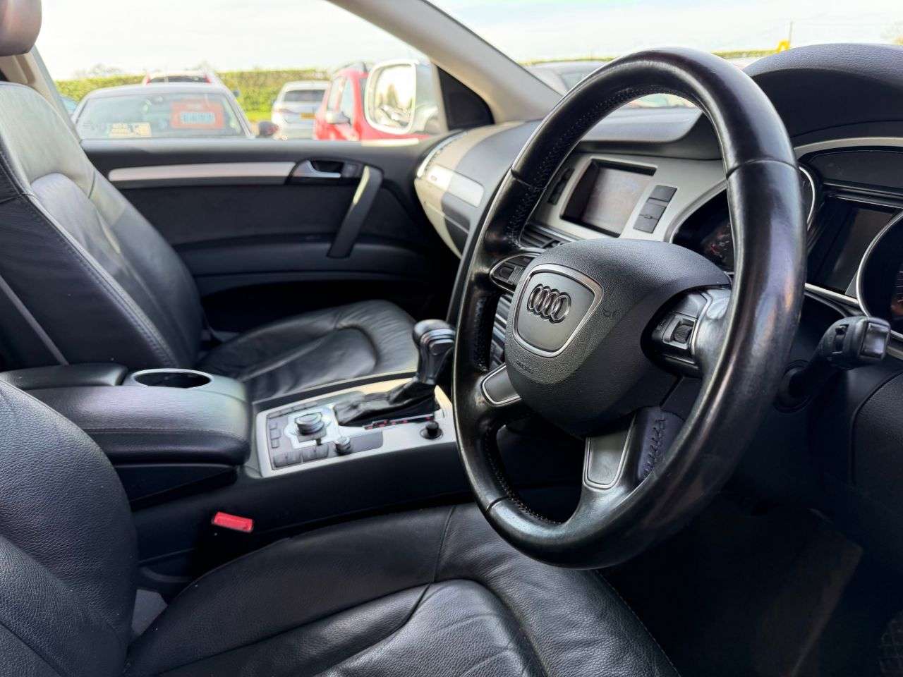 2011 AUDI Q7 2011 AUDI Q7