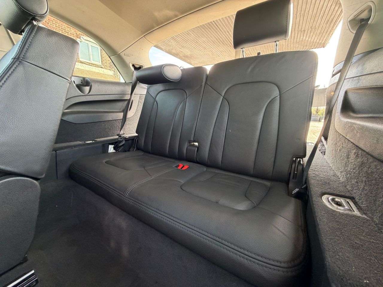 2011 AUDI Q7 2011 AUDI Q7