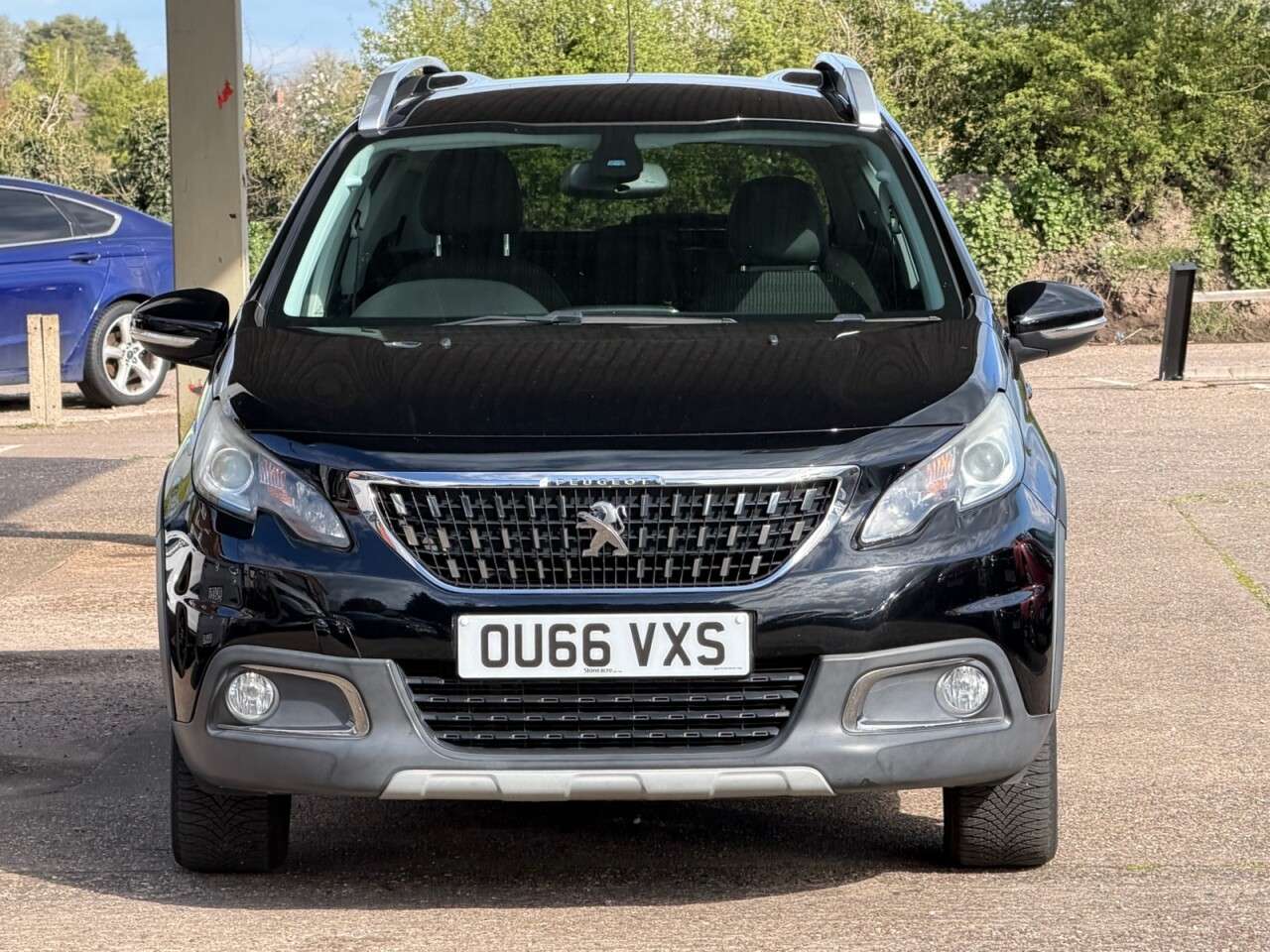 A 2016 PEUGEOT 2008 1.6 BlueHDi Allure SUV 5dr Diesel Manual Euro 6 (s/s) (120 ps) **NAV,LEATHE A 2016 PEUGEOT 2008 1.6 BlueHDi Allure SUV 5dr Diesel Manual Euro 6 (s/s) (120 ps) **NAV,LEATHE