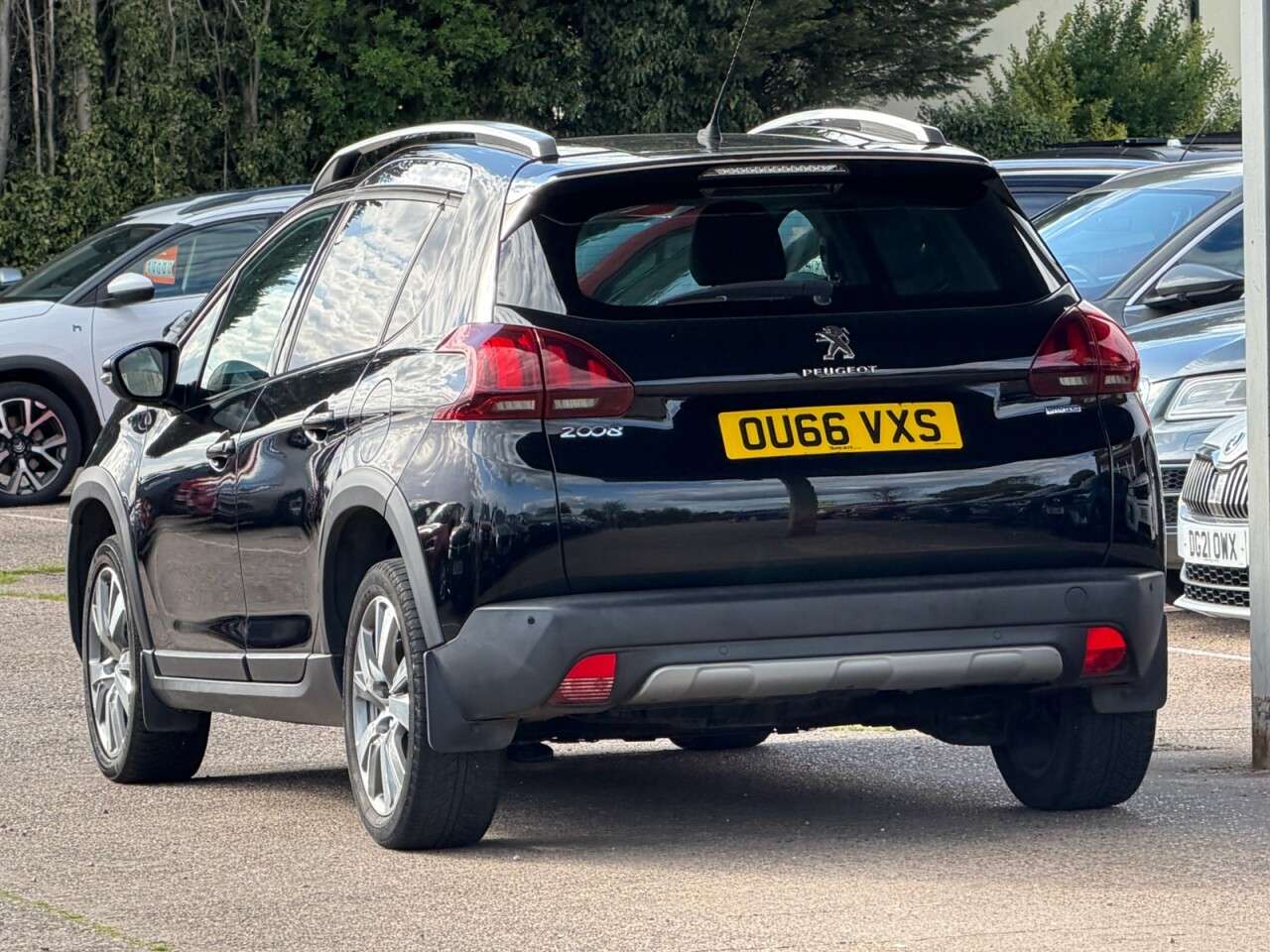2016 PEUGEOT 2008 2016 PEUGEOT 2008