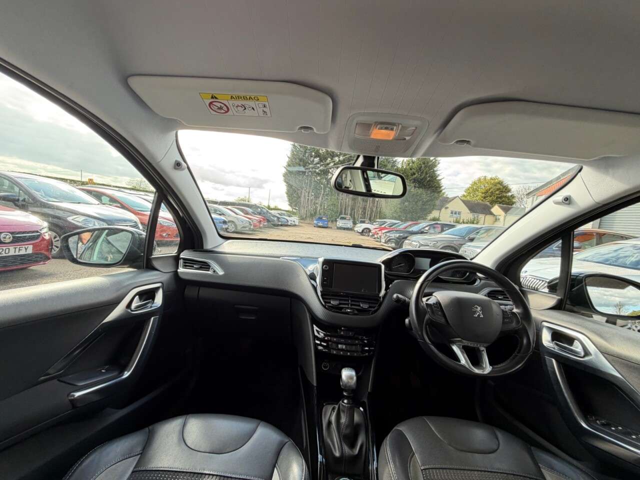 2016 PEUGEOT 2008 2016 PEUGEOT 2008