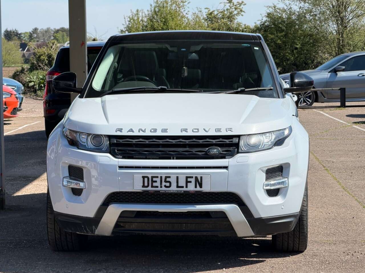 A 2015 LAND ROVER RANGE ROVER EVOQUE 2.2 SD4 Dynamic SUV 5dr Diesel Auto 4WD Euro 5 (s/s) (190 ps) **LEATHER~SAT A 2015 LAND ROVER RANGE ROVER EVOQUE 2.2 SD4 Dynamic SUV 5dr Diesel Auto 4WD Euro 5 (s/s) (190 ps) **LEATHER~SAT