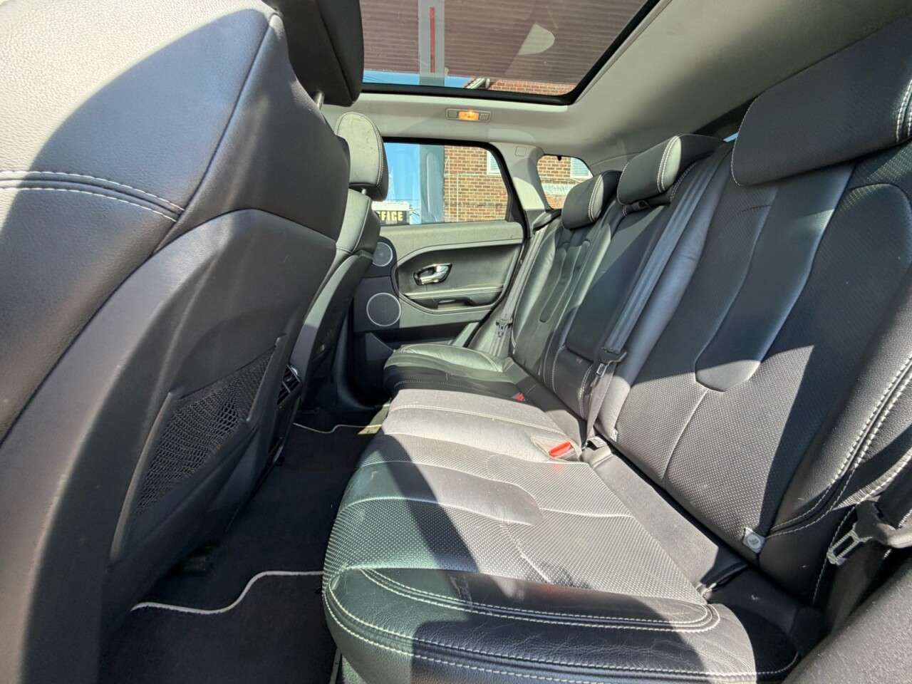 2015 LAND ROVER RANGE ROVER EVOQUE 2015 LAND ROVER RANGE ROVER EVOQUE