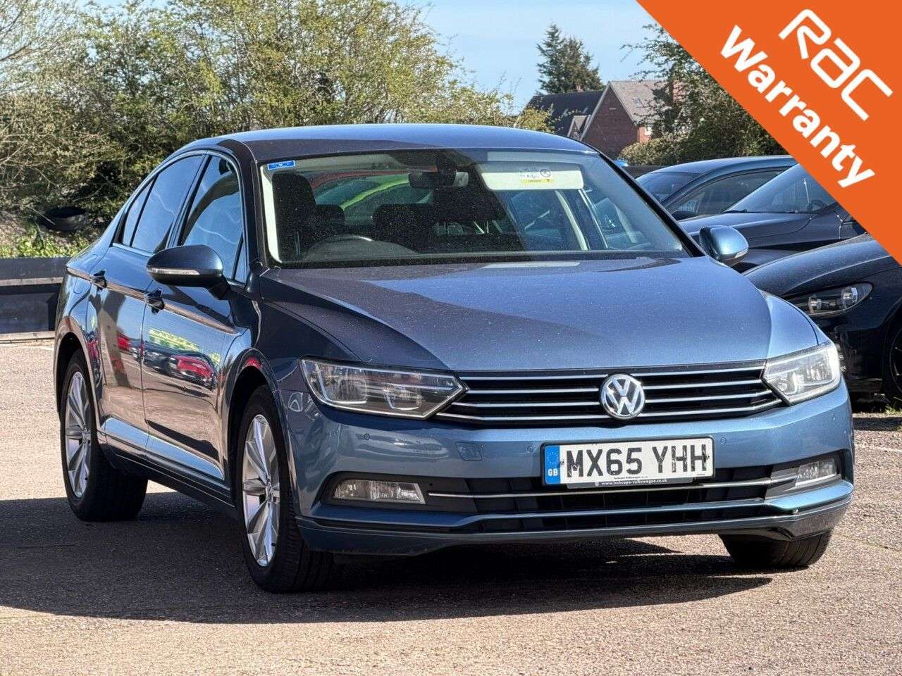 A 2015 VOLKSWAGEN PASSAT 1.6 TDI BlueMotion Tech SE Business Saloon 4dr Diesel Manual Euro 6 (s/s) ( A 2015 VOLKSWAGEN PASSAT 1.6 TDI BlueMotion Tech SE Business Saloon 4dr Diesel Manual Euro 6 (s/s) (