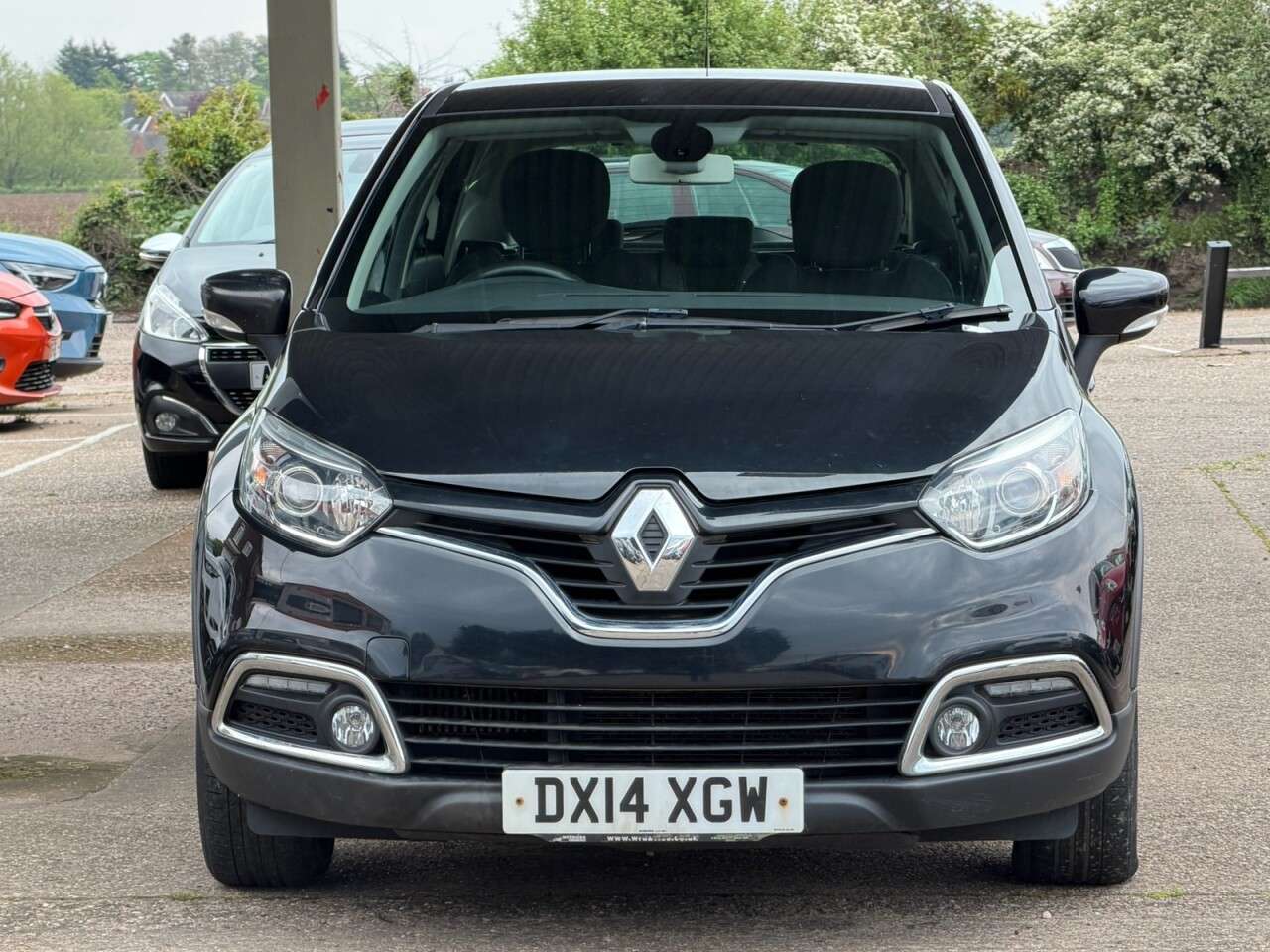 A 2014 RENAULT CAPTUR 0.9 TCe ENERGY Expression + SUV 5dr Petrol Manual Euro 5 (s/s) (90 ps) **HP A 2014 RENAULT CAPTUR 0.9 TCe ENERGY Expression + SUV 5dr Petrol Manual Euro 5 (s/s) (90 ps) **HP