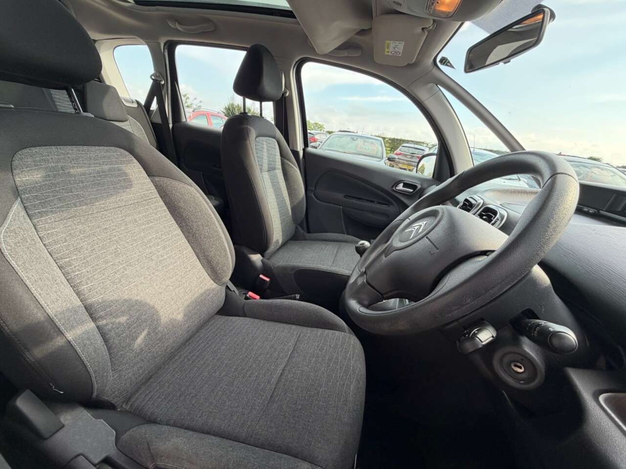2015 CITROEN C3 PICASSO 2015 CITROEN C3 PICASSO