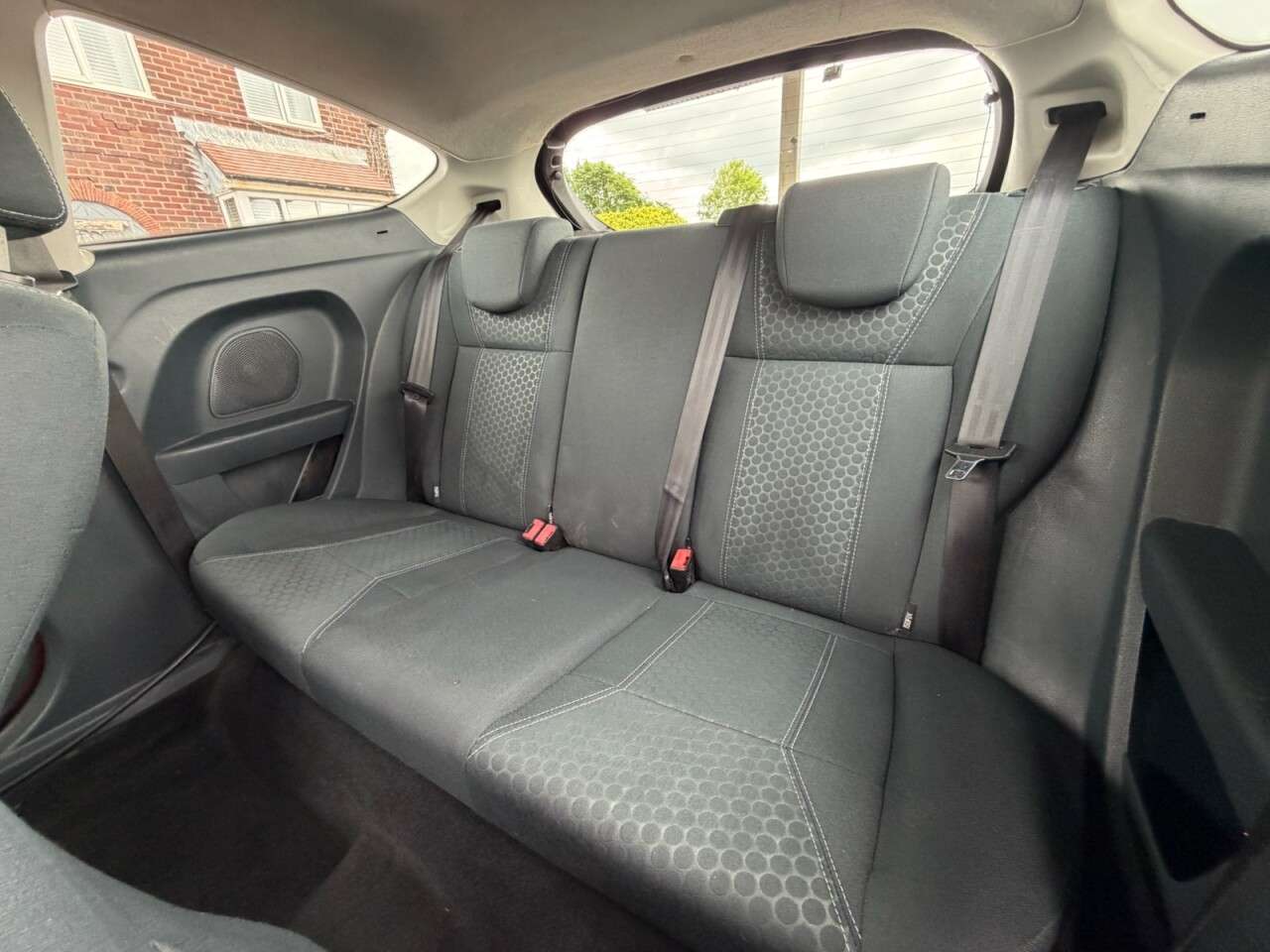2010 FORD FIESTA 2010 FORD FIESTA