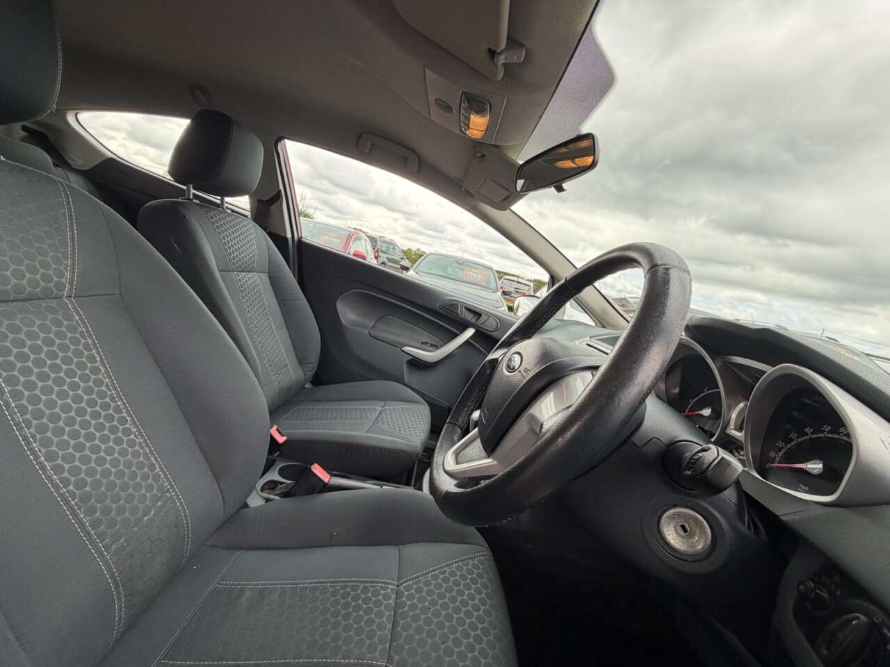 2010 FORD FIESTA 2010 FORD FIESTA