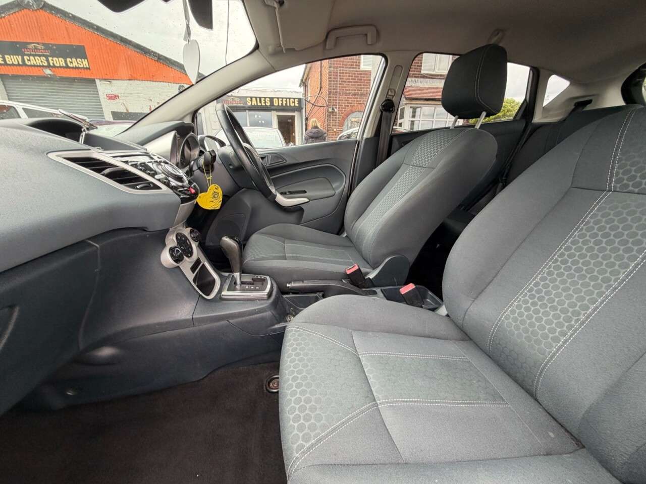 2011 FORD FIESTA 2011 FORD FIESTA
