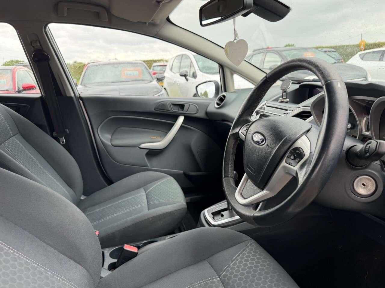 2011 FORD FIESTA 2011 FORD FIESTA