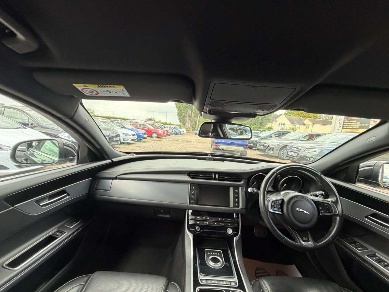 2017 JAGUAR XF 2017 JAGUAR XF