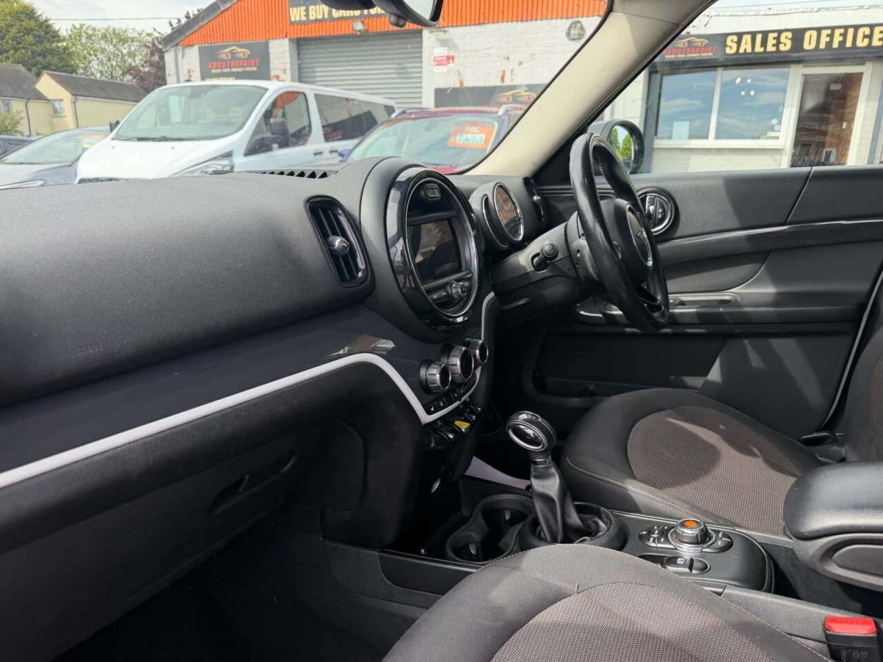 2019 MINI COUNTRYMAN 2019 MINI COUNTRYMAN