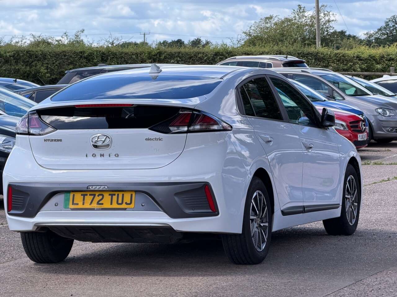 2022 HYUNDAI IONIQ 2022 HYUNDAI IONIQ