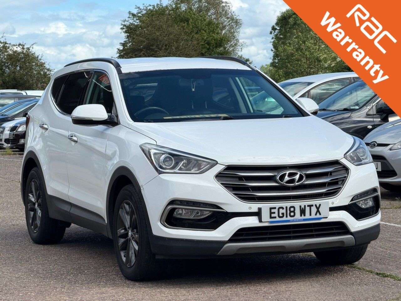 A 2018 HYUNDAI SANTA FE 2.2 CRDi Blue Drive Premium SUV 5dr Diesel Auto 4WD Euro 6 (s/s) (200 ps) * A 2018 HYUNDAI SANTA FE 2.2 CRDi Blue Drive Premium SUV 5dr Diesel Auto 4WD Euro 6 (s/s) (200 ps) *