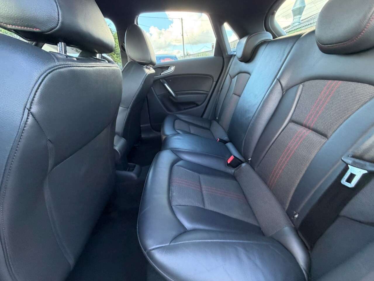 2014 AUDI S1 2014 AUDI S1