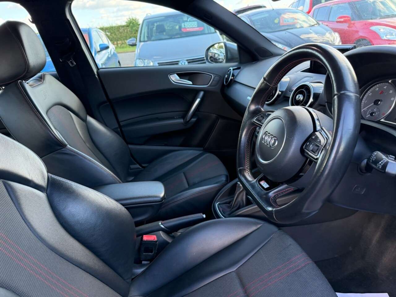 2014 AUDI S1 2014 AUDI S1