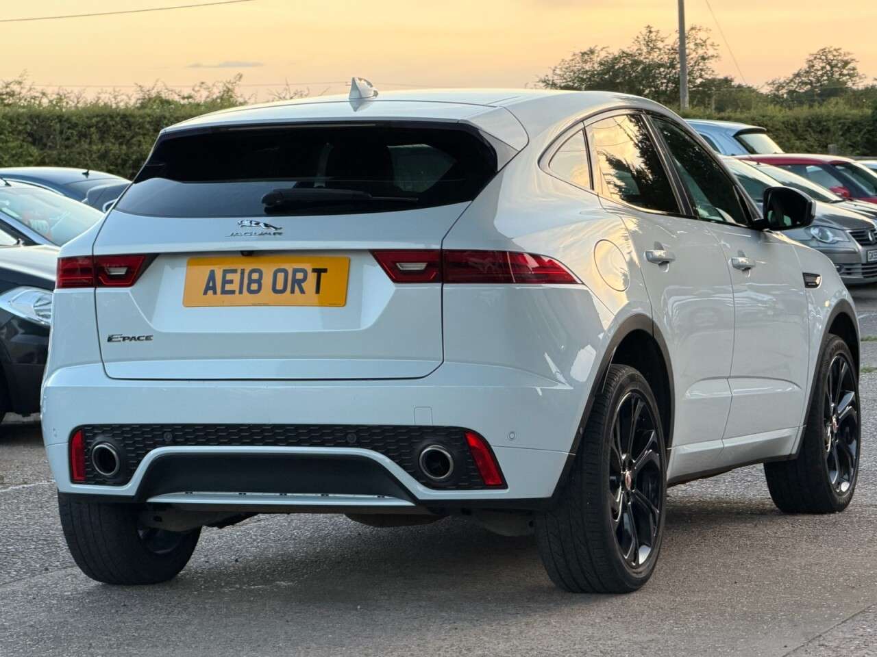 2018 JAGUAR E-PACE 2018 JAGUAR E-PACE
