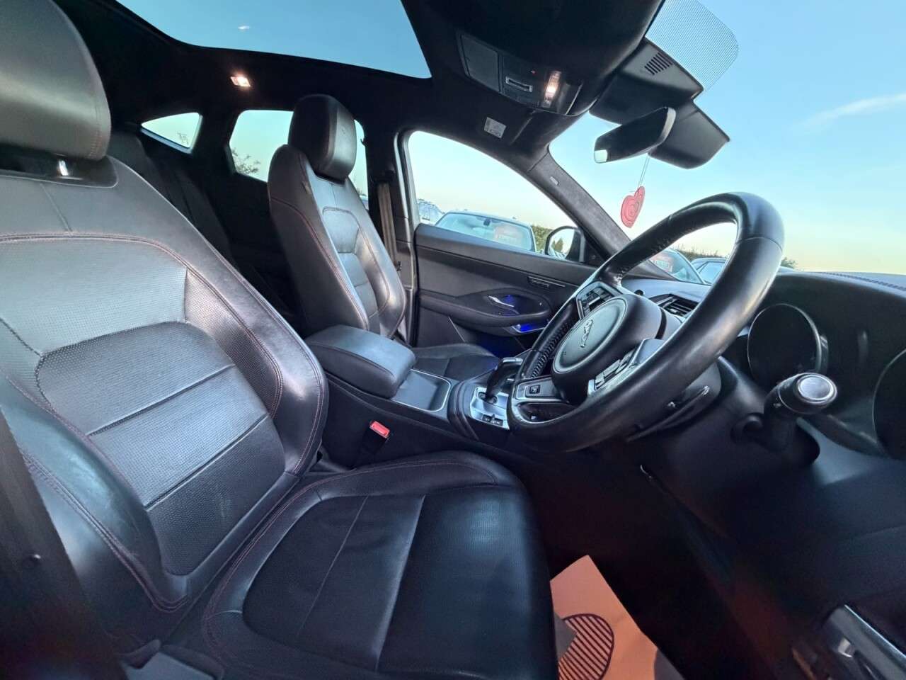 2018 JAGUAR E-PACE 2018 JAGUAR E-PACE