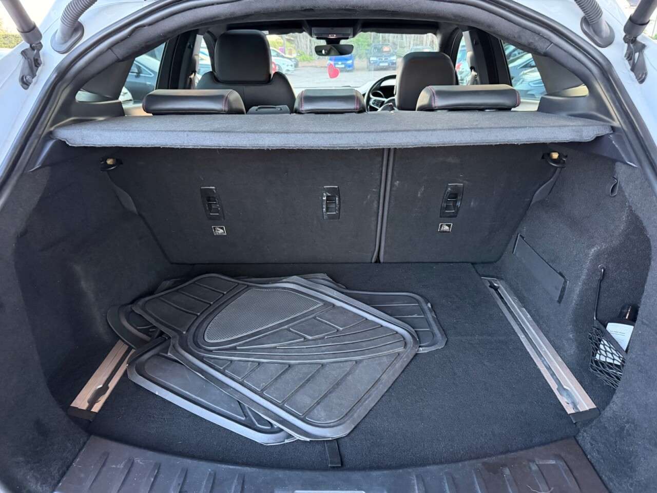 2018 JAGUAR E-PACE 2018 JAGUAR E-PACE