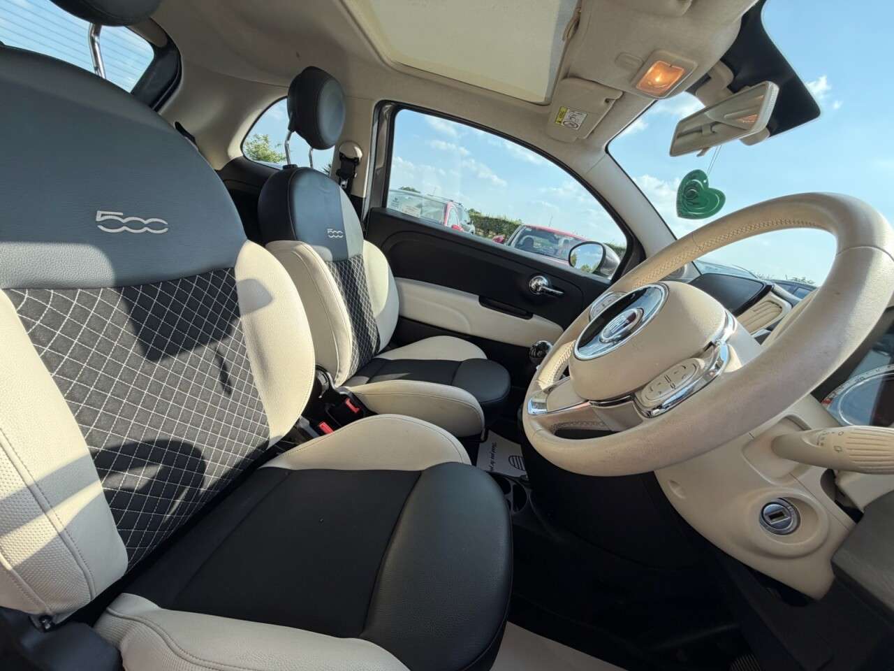 2022 FIAT 500 2022 FIAT 500