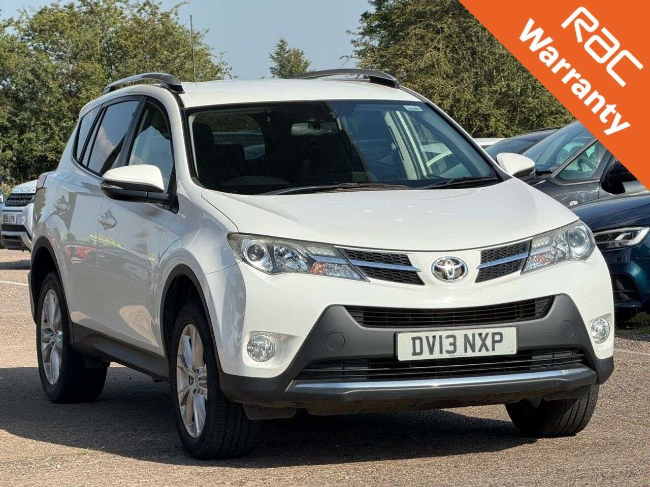 A 2013 TOYOTA RAV4 2.2 D-4D Icon SUV 5dr Diesel Manual 4WD Euro 5 (150 ps) **HPI CLEAR~FRESH M A 2013 TOYOTA RAV4 2.2 D-4D Icon SUV 5dr Diesel Manual 4WD Euro 5 (150 ps) **HPI CLEAR~FRESH M